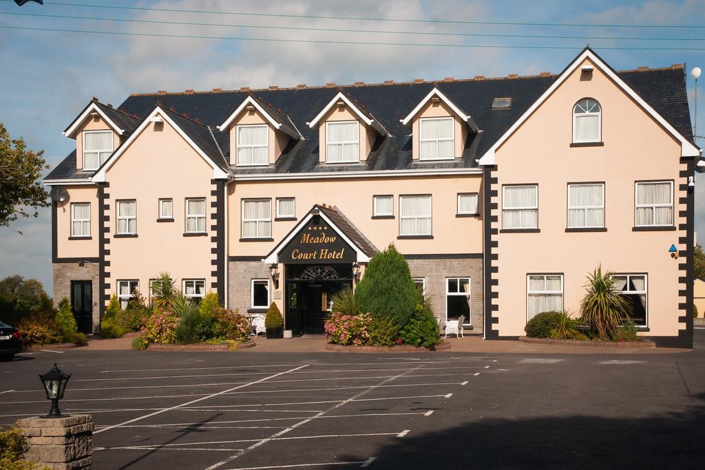 Meadow Court Hotel لوجهيرا المظهر الخارجي الصورة